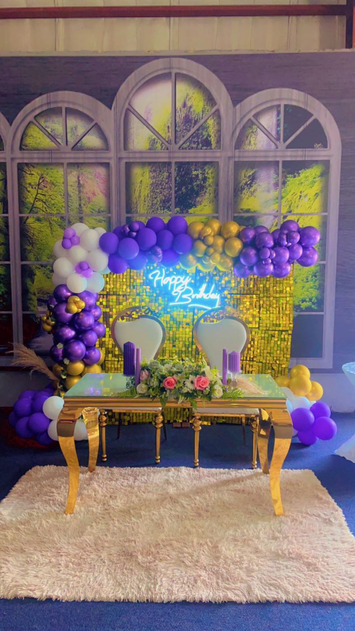 Balloon Decor